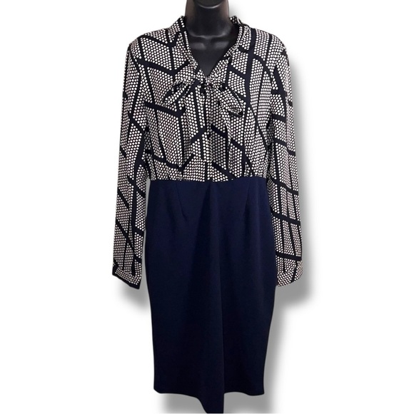 Size 6 Blue White Long Sleeve Dress Dot Print Bow Neckline Accent Zip Closure - Picture 1 of 16